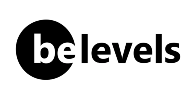 Logo de la marca de suplementos Be Levels en blanco y negro